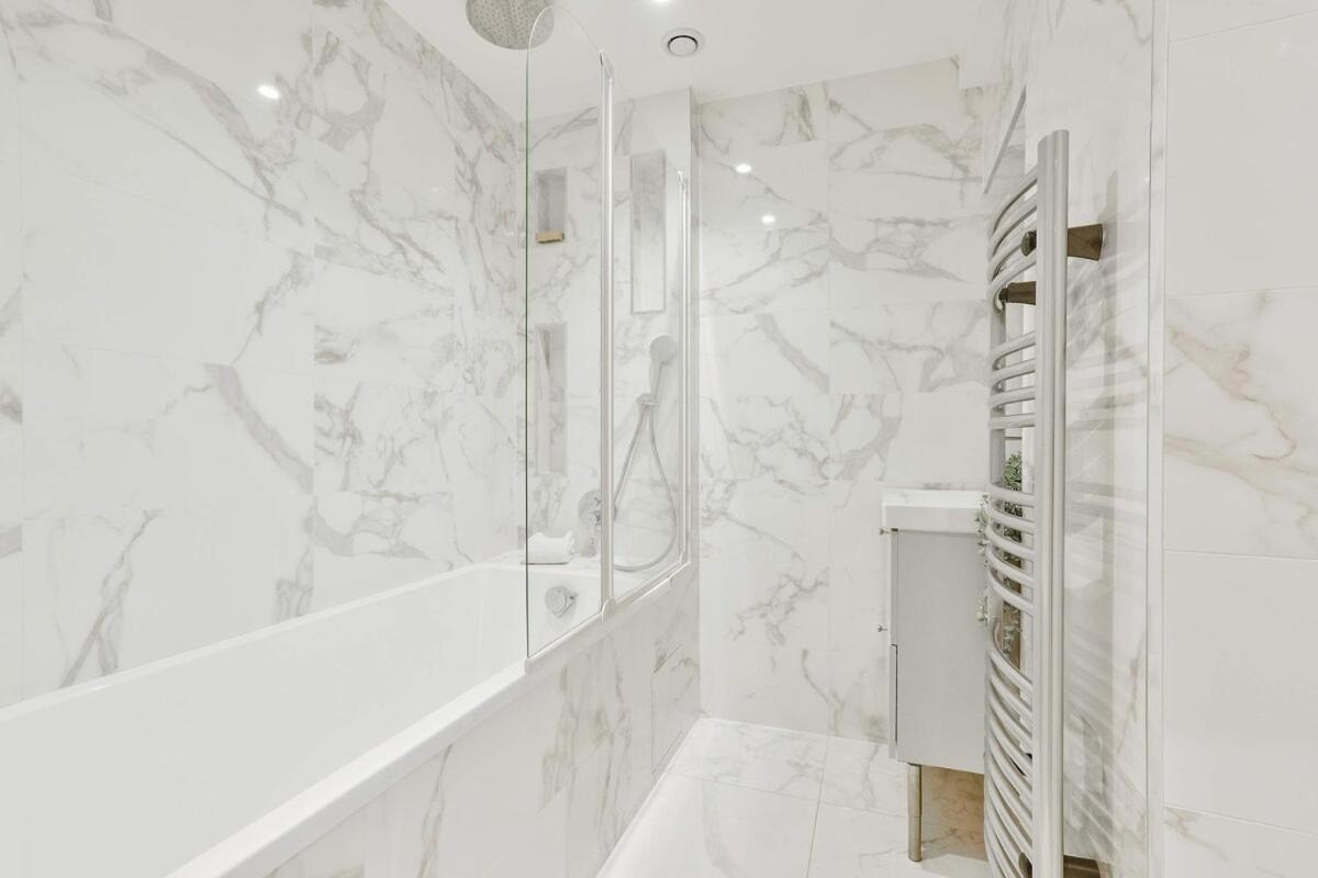 Appartamento Stylish And New 2br Flat In The Heart Of *