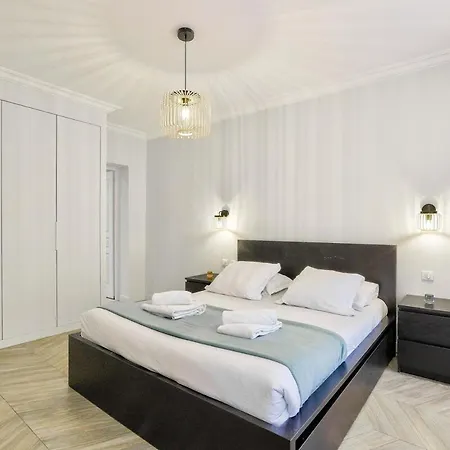 Appartamento Stylish And New 2br Flat In The Heart Of Parigi
